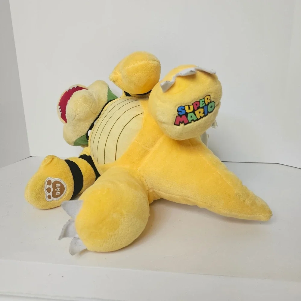Nintendo Super Mario Bowser Plush 15 Inch Spiked Shell King Koopa Stuffed Toy